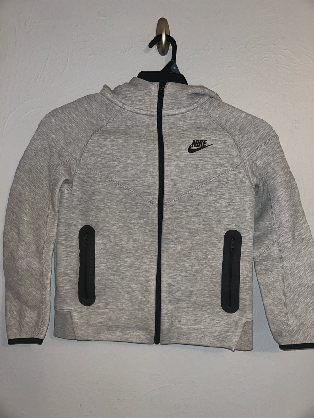 Nike Gray Full-Zip Kids Hoodie with Black Accents